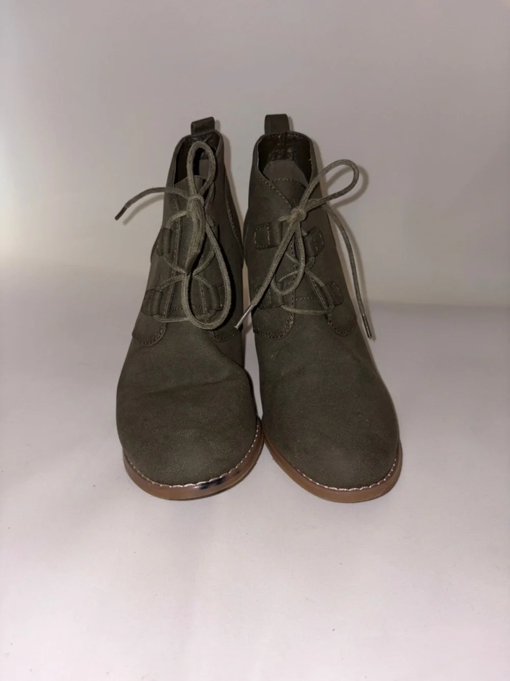 Nautica Vaeda Olive Suede Lace-Up Wedge Booties Size‎ 7.5